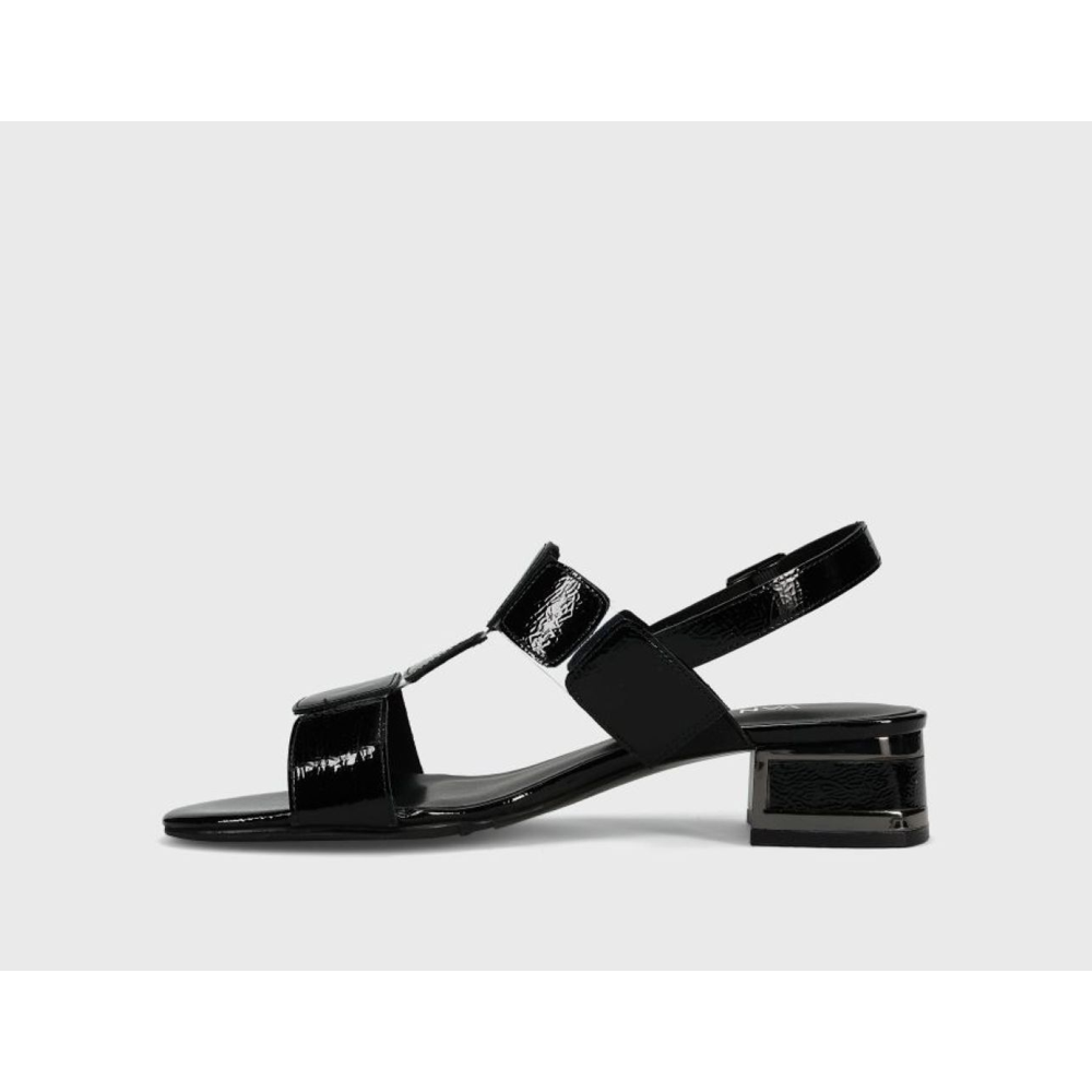 Vaneli Hatty Black Patent