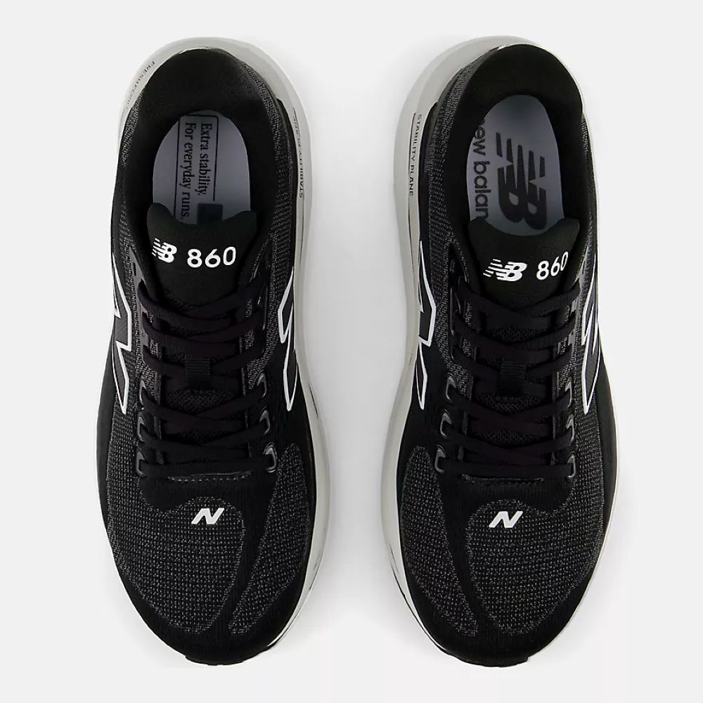 New Balance M8607gw V15 Black/White